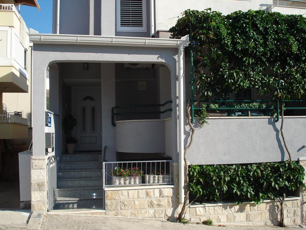 Milic Apartments Makarska Eksteriør billede