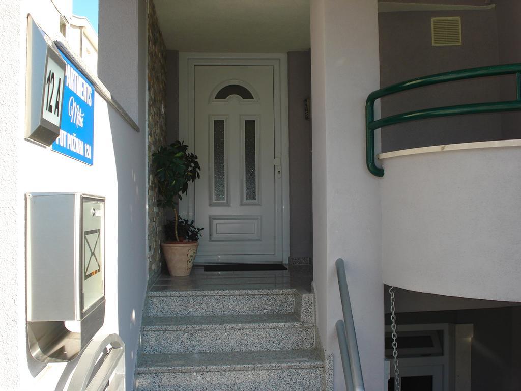 Milic Apartments Makarska Eksteriør billede