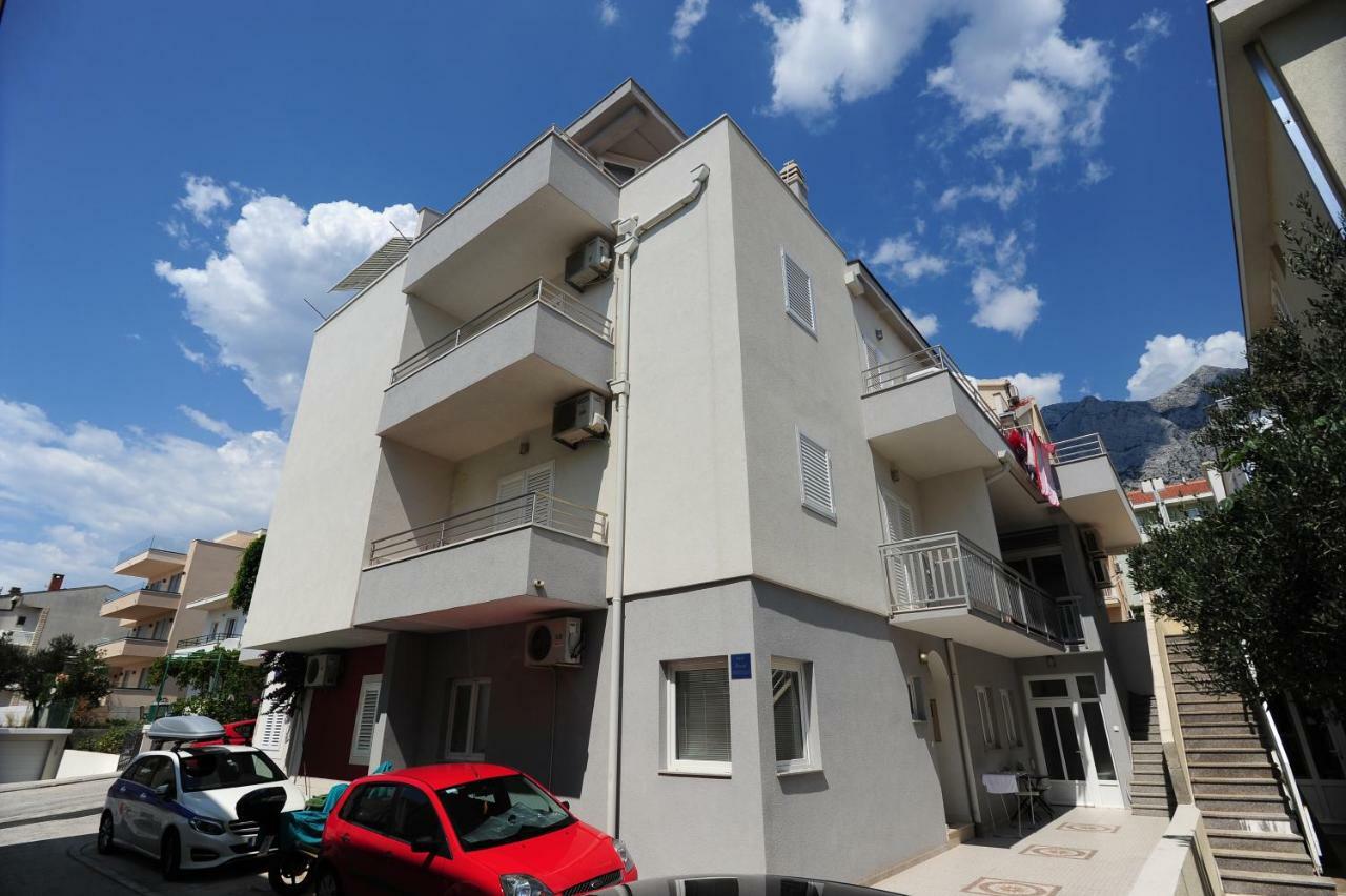 Milic Apartments Makarska Eksteriør billede