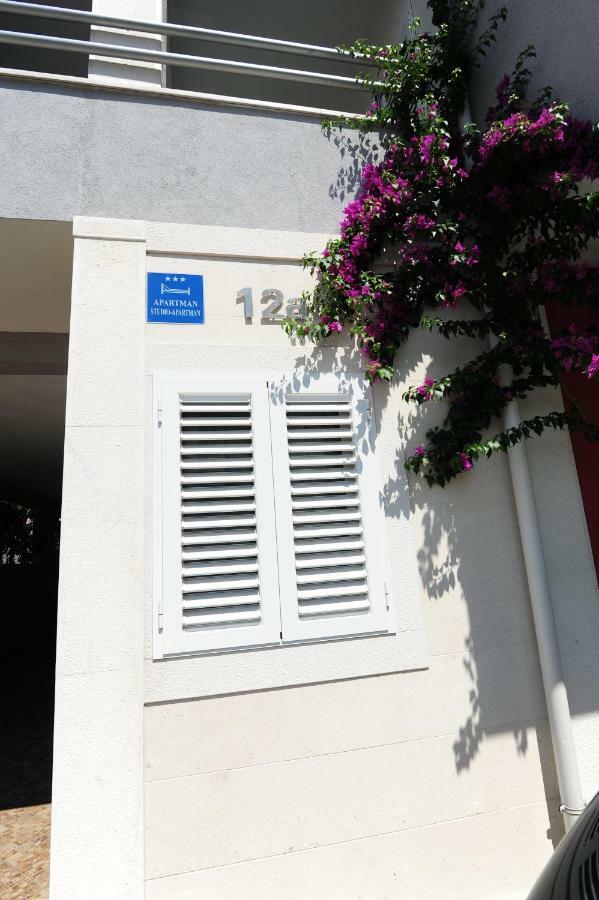 Milic Apartments Makarska Eksteriør billede