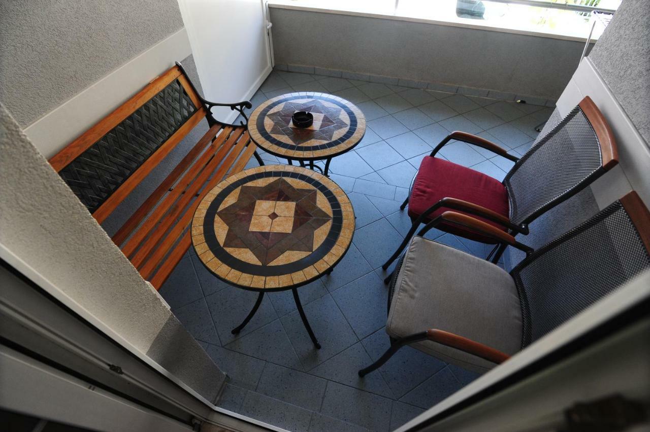 Milic Apartments Makarska Eksteriør billede